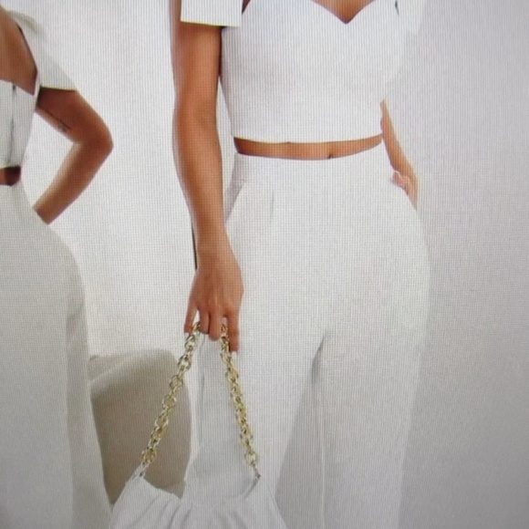 Knot Shoulder top & Pants 2pc white sz - Picture 3 of 3